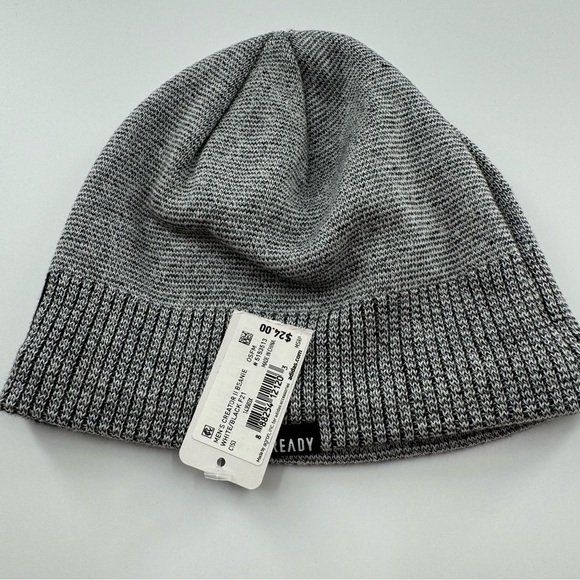 Adidas AEROREADY Grey Beanie w/ Black Logo & Stripes – NWT - Picture 3 of 3